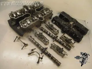 Honda CBX750F(RC17) Cilinderkop met nokkenassen