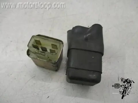 Honda CBX750F(RC17) Relais 5 pins