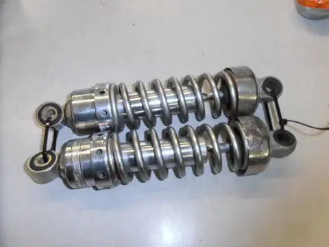 Honda CMX250C(MC13) Schokbrekers 52400-KR3-003