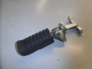 Honda CMX250C(MC13) Voetstep rechts voor 50610-KR3-000