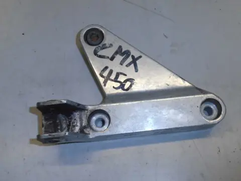 Honda CMX450C Voetstephouder links achter 50690-MM2-000