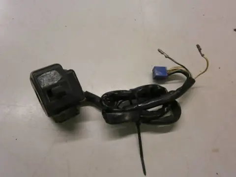 Suzuki GS650GT Stuurschakelaar links 37400-45150