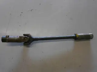 Honda CX500C(PC01) Aandrijf as 40200-415-020
