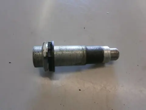 Honda CX500C(PC01) Achterbrug bout