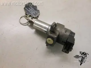 Honda CX500C(PC01) Kontaktslot
