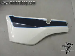Honda CX650E(RC12) Zijkap links