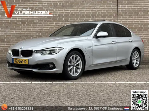 BMW 3-serie 330e Executive | Schuif/Kanteldak | Climate | Cruise | Navi | PDC |