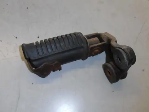 Honda FT500(PC07) Voetstep links voor 50640-MC8-000
