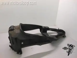 Honda FES250(MF04A) Zadelbak 81251-KFG-000