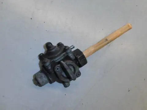 Honda FT500(PC07) Benzinekraan Vacuum 16950-MA1-731