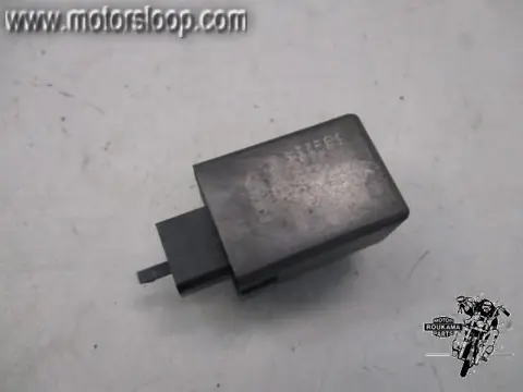 Honda FES150(KF02) Knipperrelais