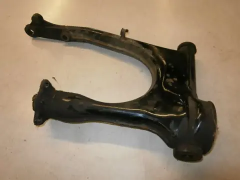Honda GL1000(GL1) Achterbrug 52120-371-325