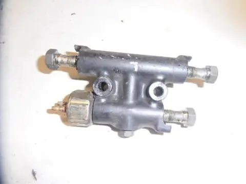 Honda GL1000(GL1) Remleiding verdeelstuk met schakelaar 45123-37