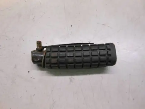 Honda NH125(JF01) Voetstep rechts achter