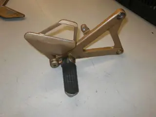 Honda NSR125F(JC20) Schetsplaat met step links voor KY4