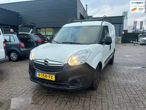 Opel Combo 1.3 CDTi L1H1 ecoFLEX Edition | Lees Tekst !