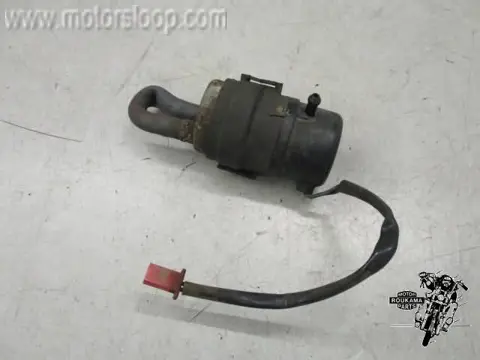 Honda NTV650(RC33) Benzinepomp