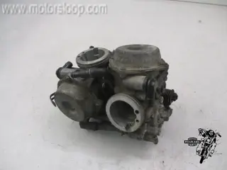 Honda NTV650(RC33) Carburateurs