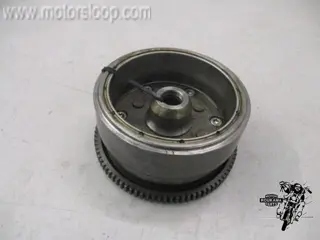 Honda NTV650(RC33) Vliegwiel met startkoppeling