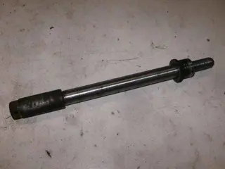Honda NX650(RD02) Voorwiel as MN9 44301-KF0-000