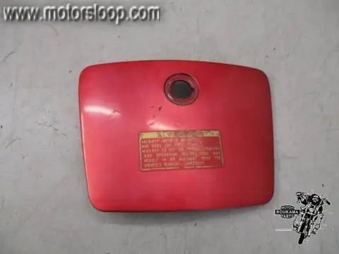 Honda PC800(RC34) Kapje tankdop