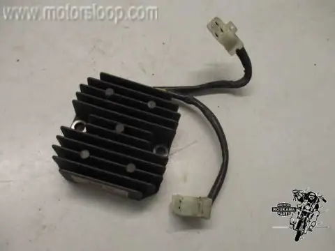 Honda SH232 Spanningsregelaar (1)