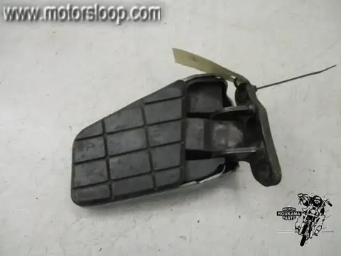 Honda PC800(RC34) Voetstep links achter