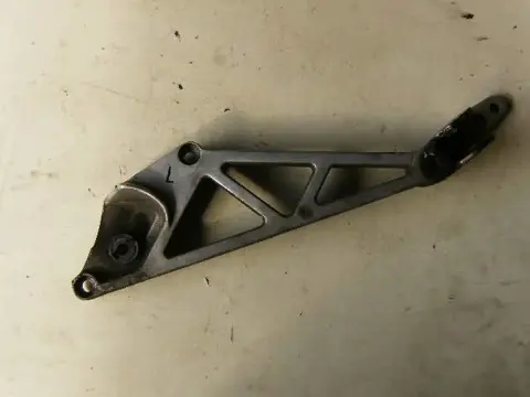 Honda VF1000F Schetsplaat Links 50620-MB6-000