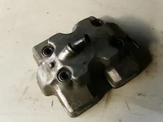 Honda VF1000F Kleppendeksel Achter 12321-MB6-000