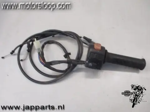 Yamaha BT1100(RP05) Stuurschakelaar rechts met gashuls