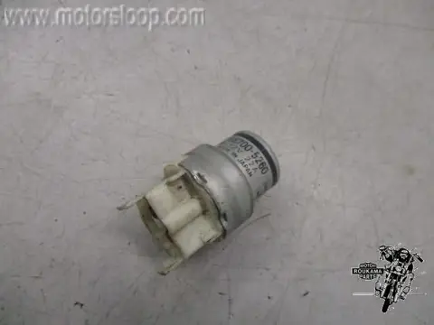 Honda VF1100C(SC12) Schakelrelais 4 pins