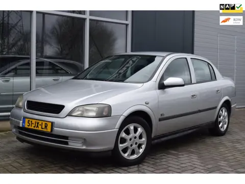 Opel Astra 1.6 Njoy | Automaat | Airco | APK 7-2026