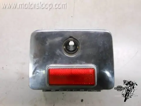 Yamaha XV700(1RR) Gereedschapbakje 42X-2473T-00-00