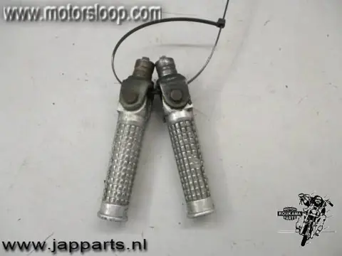 Suzuki GSX-R750W Voetstep set achter
