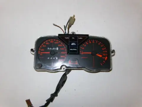 Honda VF400F(NC13) Tellerset