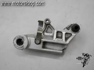 Honda VF500F(PC12) Remklauwhouder achter 43110-MJ6-006