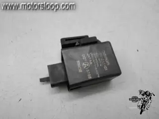 Honda VF500F(PC12) Knipperrelais 38301-MF5-771