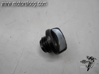 Honda VF500F(PC12) Olievuldop 15611-MB0-000