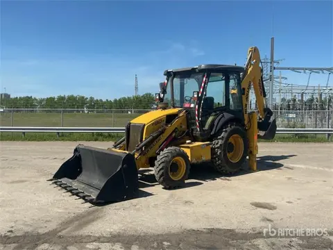 New Holland B80B-SS (bj 2017)