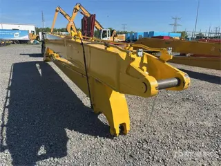 18 M Long Reach Boom & Stick w/ Excavator Bucket -