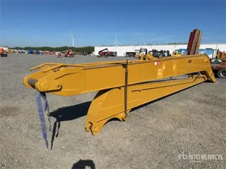 18 M Long Reach Boom & Stick w/ Excavator Bucket -