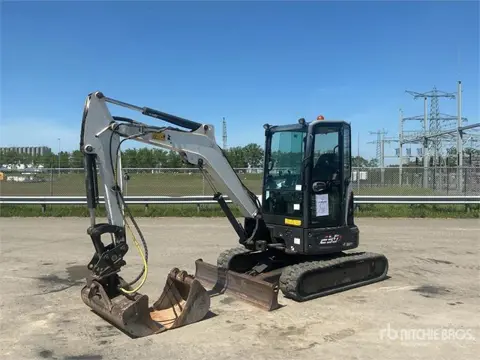 Bobcat E35 (bj 2019)
