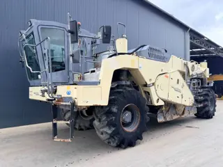 Wirtgen WR2400 (bj 2006)