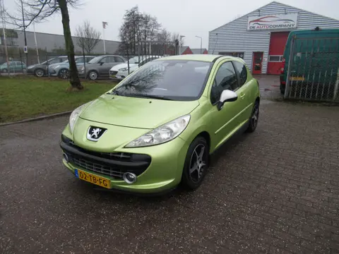 Peugeot 207 1.6-16V XS Pack Nieuwe Apk (bj 2006)