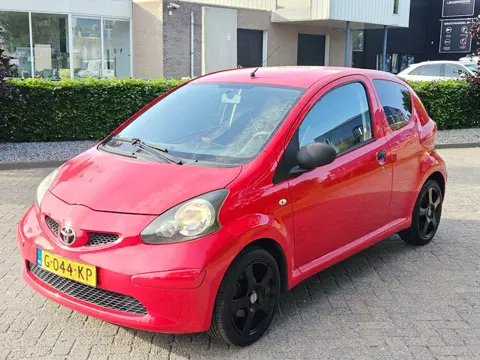 Toyota Aygo 1.0-12V Nieuwe apk 22-05-2027