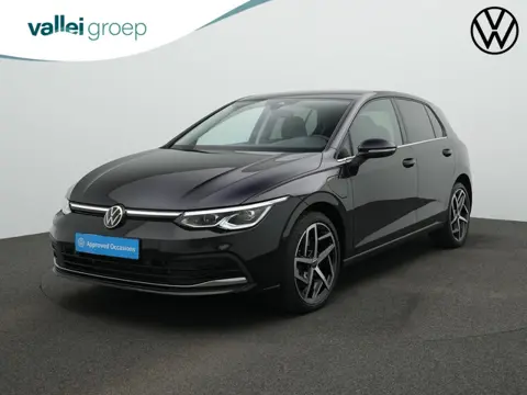 Volkswagen Golf 1.4 eHybrid 204 pk Style | Geheugen-/massagestoel | Stuur-/stoelverwarming | Achteru