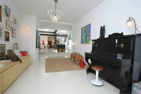 Woning aan de Tollensstraat te Den Haag