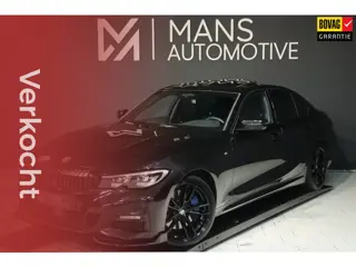 BMW 3-serie 330i M Sport / PANO / KEYLESS / ACC / CAMERA / DODEHOEK / CARPLAY