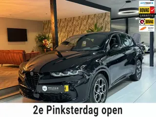 Alfa Romeo Tonale 1.5T Hybrid Ti | 2022 | 28.126 km | Dealer onderhouden | Camera | Adaptive Cruise 