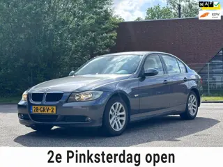 BMW 3-serie 316i Executive Cruise*Clima*Trekhaak*NAP*LM velgen*Dealer onderhouden*